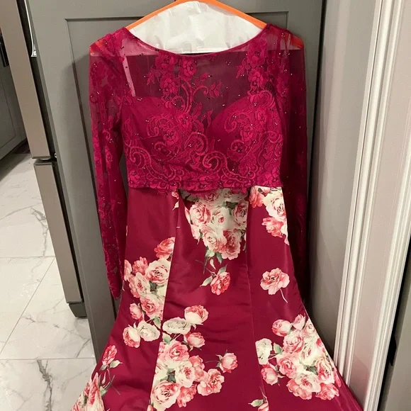 Sherri Hill | Dresses | Beautiful Floral 2 Piece Along Sherri Hill Prom  Dress | Poshmark